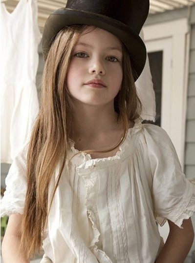 暮光之城4上映日期_暮光之城4剧照_暮光之城