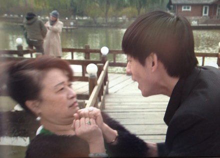 马伊琍母亲客串《小爸爸》 网友纷纷笑喷称太