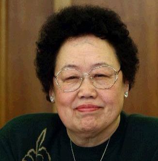 唐僧迟重瑞老婆陈丽华是富婆吗