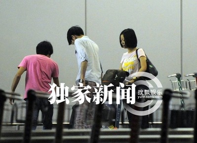 姚贝娜侯磊秘密回京疑似恋人 姚贝娜和侯磊真在一起吗