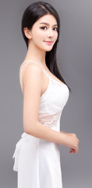 可伶可俐内衣_内衣美女