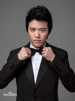 李云迪简介 李云迪微博女朋友田霏曝光 李云迪