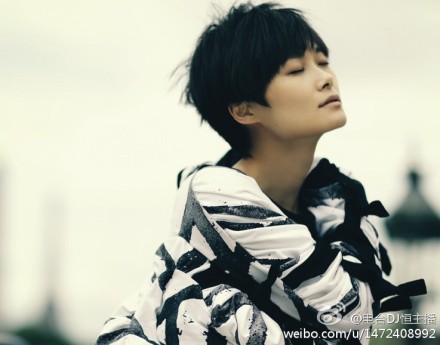 《陆贞传奇》主题曲、片尾曲是谁唱的及歌词