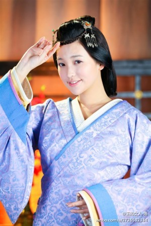 王的女人中戚喜冰(戚夫人是谁演的 戚喜冰的扮