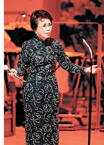 霍英东三位妻子,吕燕妮,冯坚妮,林淑端简介