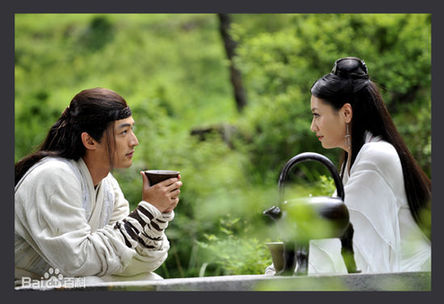 白冰微博晒婚纱照 白冰老公丁一 白冰与胡歌恋